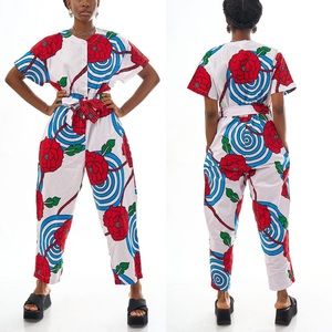 YEVU Short Sleeve Roses Jumpsuit Sz L